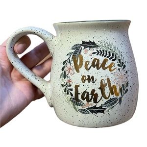 Boston Warehouse Ceramic #034 Peace on Earth Floral Speckled Green Gold Mug